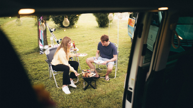 Portable mini BBQ.