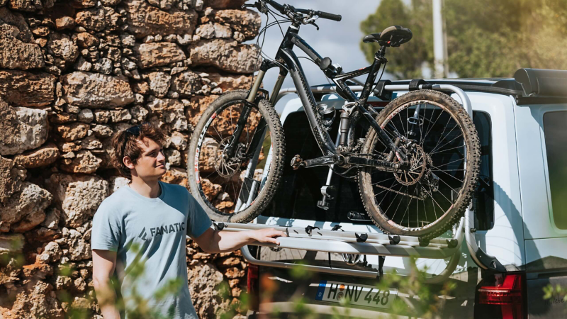 Bike carriers and straps.