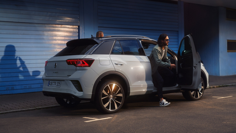 T-ROC gris de profil