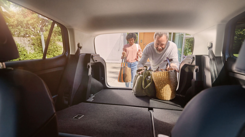 asientos abatidos y maletero del VW T-Cross