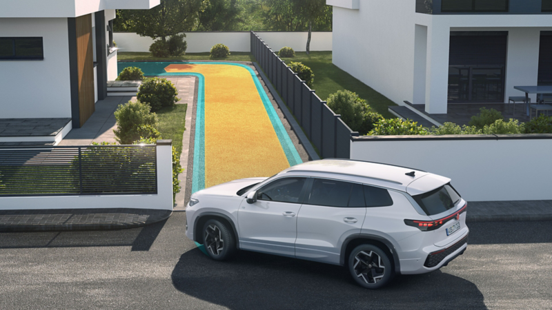 Illustration zeigt schematisch anhand eines VW Tayron die Funktionsweise der Memory-Funktion für den Parkassistenten.