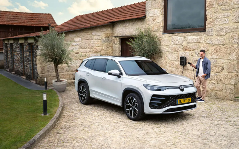 plug-in hybride Tayron