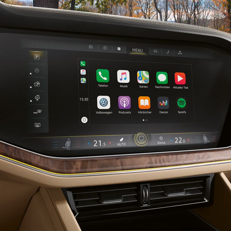 Infotainment touchscreen in the Volkswagen Touareg