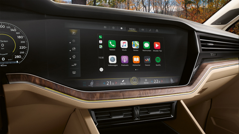 Infotainment touchscreen in the Volkswagen Touareg