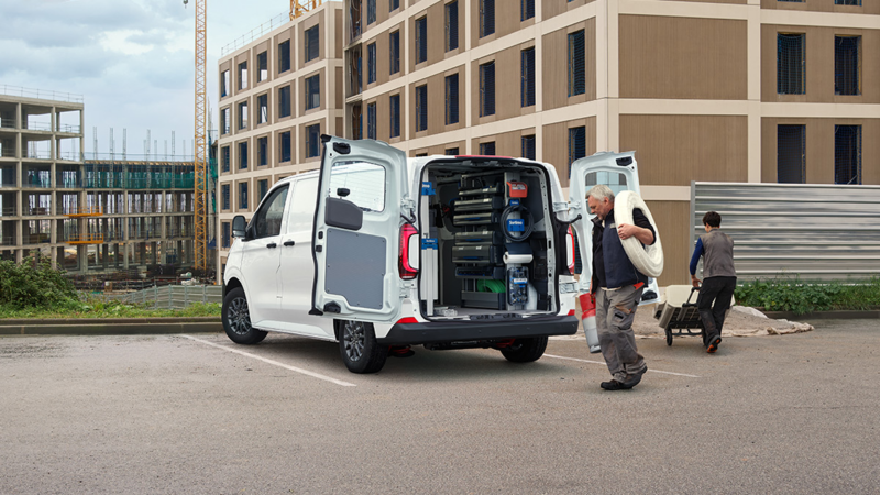 Transporter wit in profiel