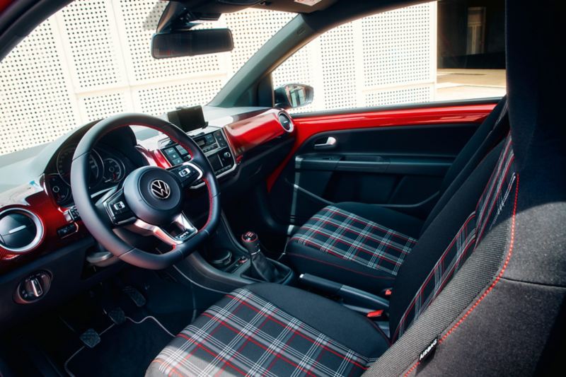 Interiør i en VW up! GTI