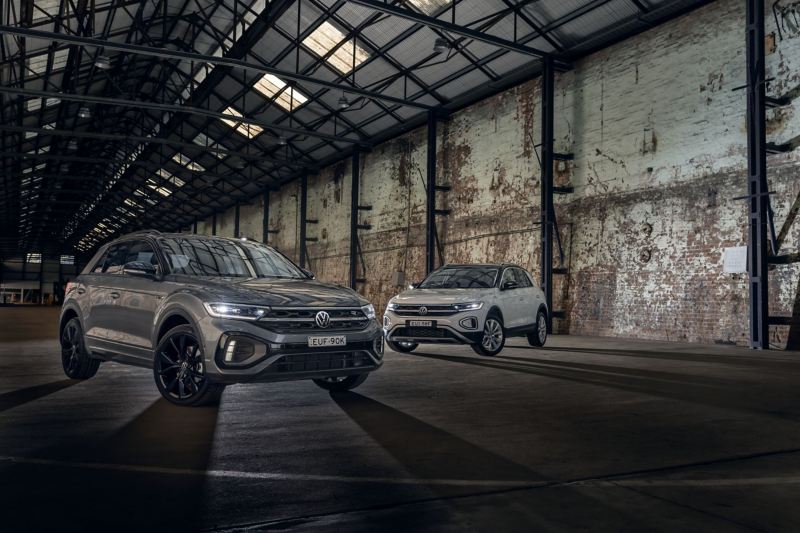 Front view of Volkswagen T-Roc Style and T-Roc R-Line parked