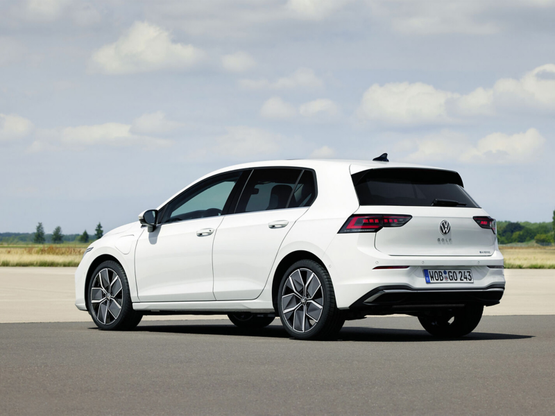Volkswagen Golf rear