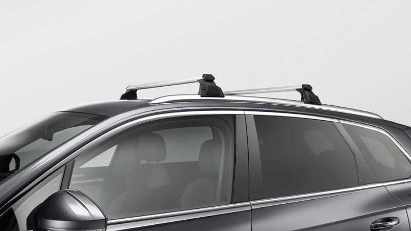 VW Accessories roof bars on a VW Touareg