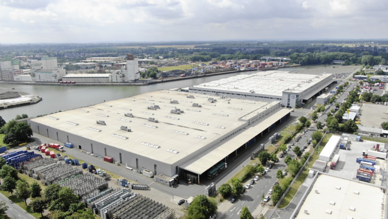 Blick über das Volkswagen Werk in Braunschweig