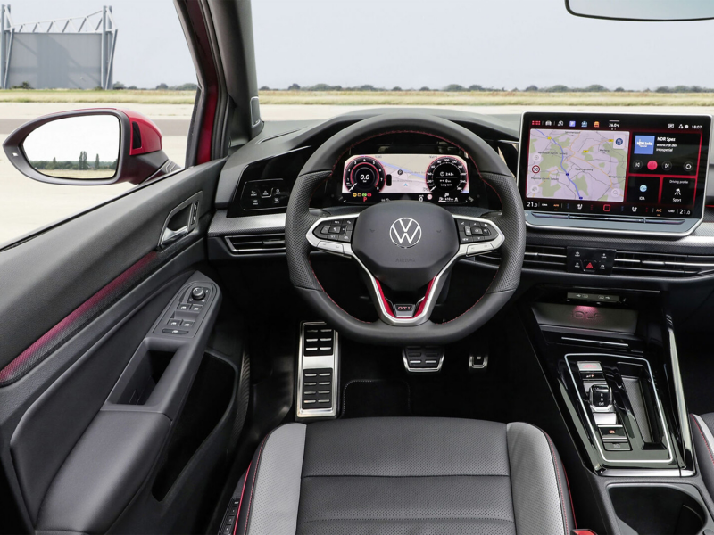 Golf interior display