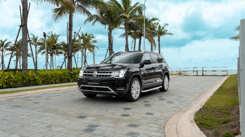 Cụm đèn công nghệ IQ.LIGHT LED Matrix cấu trúc 2 tầng Volkswagen Teramont President