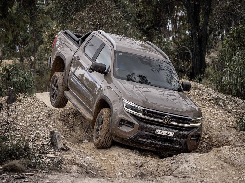 Amarok driving on rough road