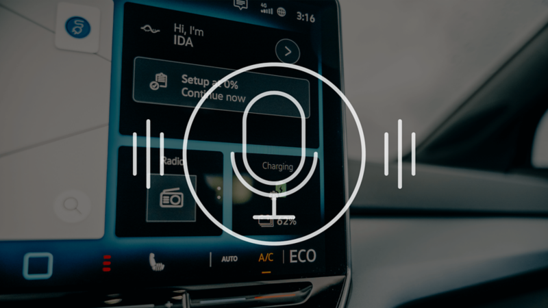 Un gros plan du logo de la traction intégrale 4MOTIONMD sur un Tiguan 2024 de Volkswagen