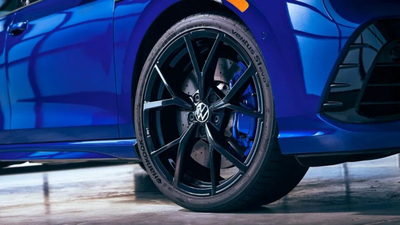 2023 Volkswagen Golf R 20th Anniversary Edition Wheel