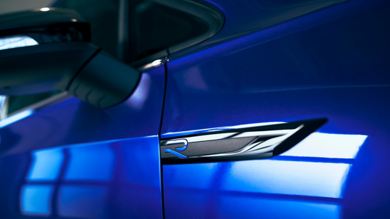 2023 Volkswagen Golf R 20th Anniversary Edition R logo