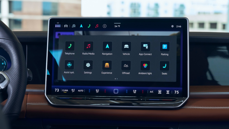 The available 15" center touchscreen display in a Tiguan is shown.