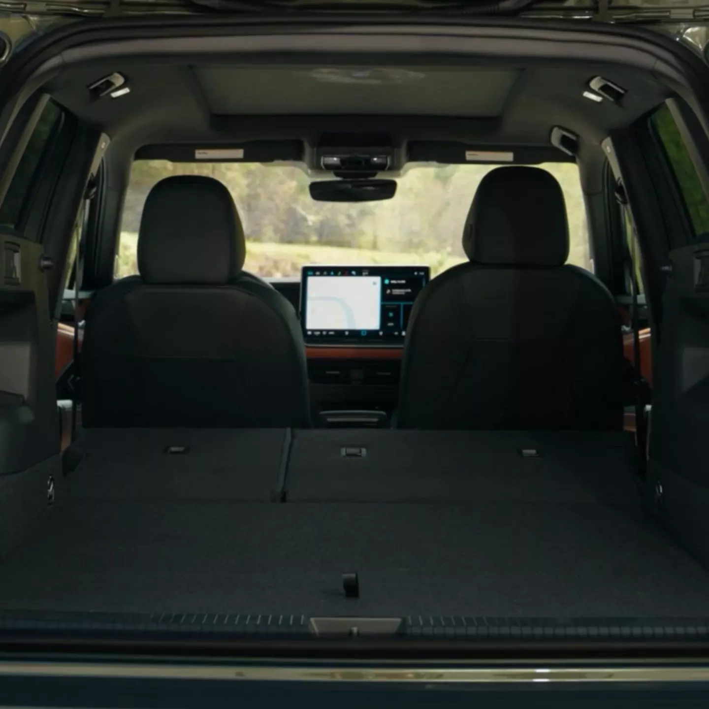 Cargo area inside a Volkswagen Tiguan