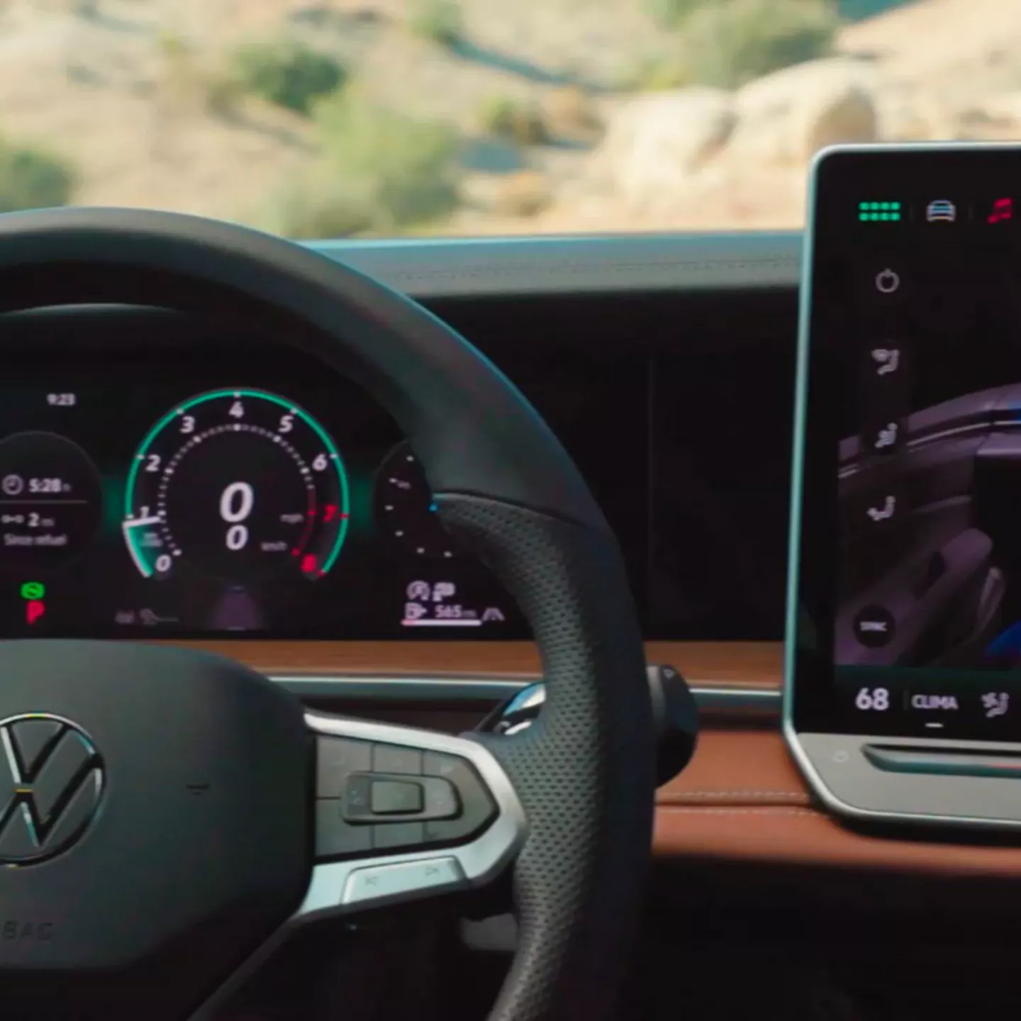 Technology display inside a Volkswagen Tiguan