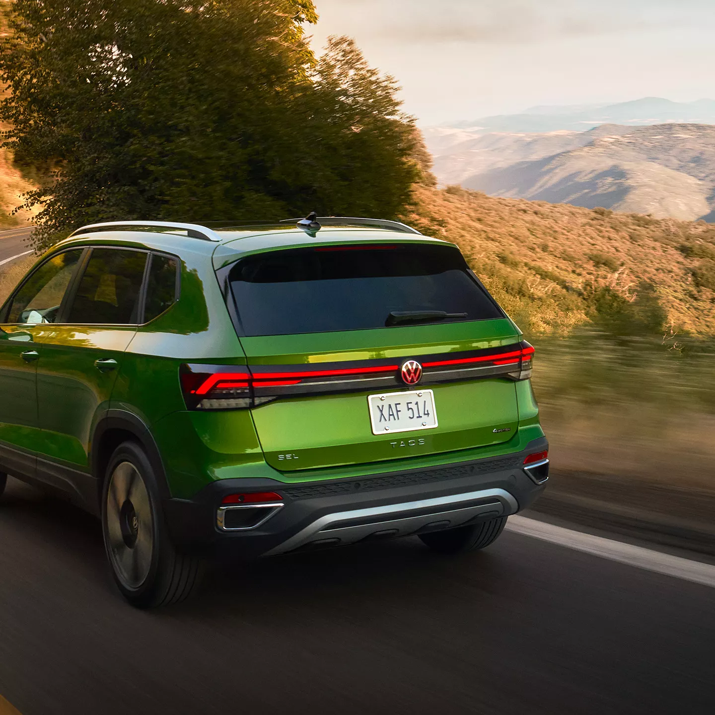 Volkswagen Taos with available 4MOTION