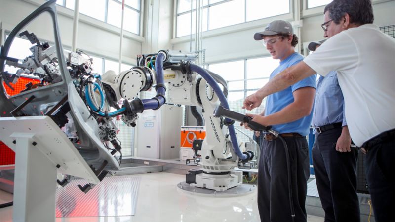 Formación en robótica en la Academia Volkswagen