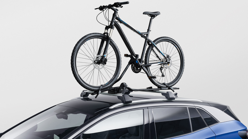 ID.4 With bike rack attachment with mountain bike