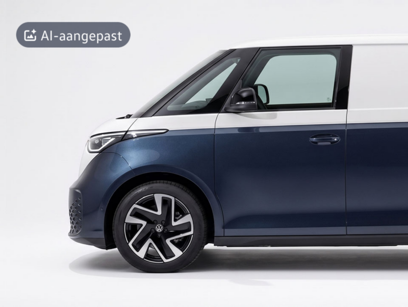 Zijaanzicht van de voorkant van een tweekleurige, wit met donkerblauwe elektrische Volkswagen ID. Buzz Cargo.aangepast met kunstmatige intelligentie