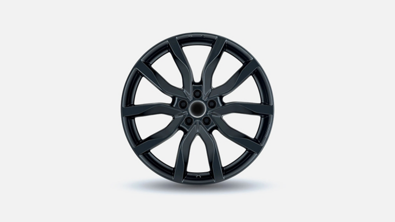 Hoogglans zwarte lichtmetalen velg met een golvend spaakdesign voor een Volkswagen ID. Buzz Cargo.