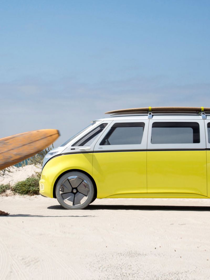 Eldrivna minibussen ID Buzz är VW:s framtida folkabuss med planerad lansering 2022