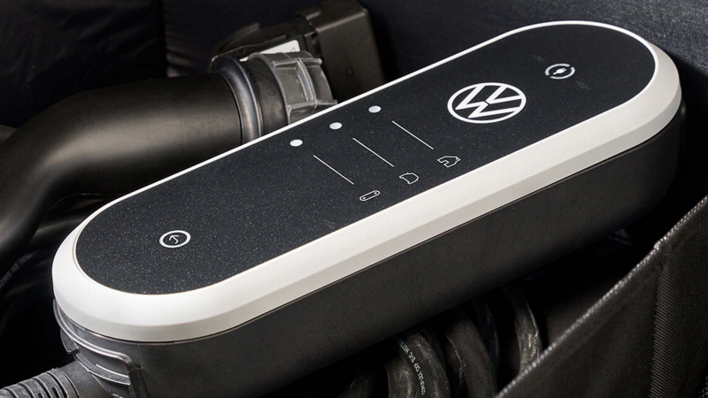 a VW branded plug&charge plug