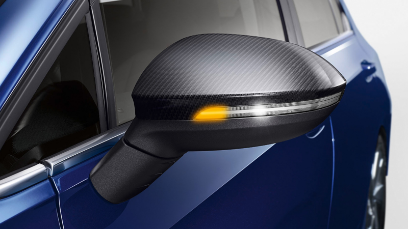 VW Accessories LED exterior mirror indicator on VW Golf