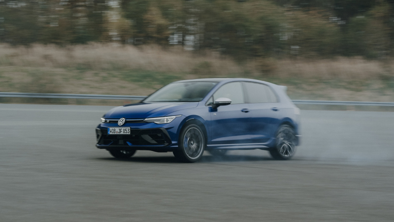 VW Golf R beim Driften