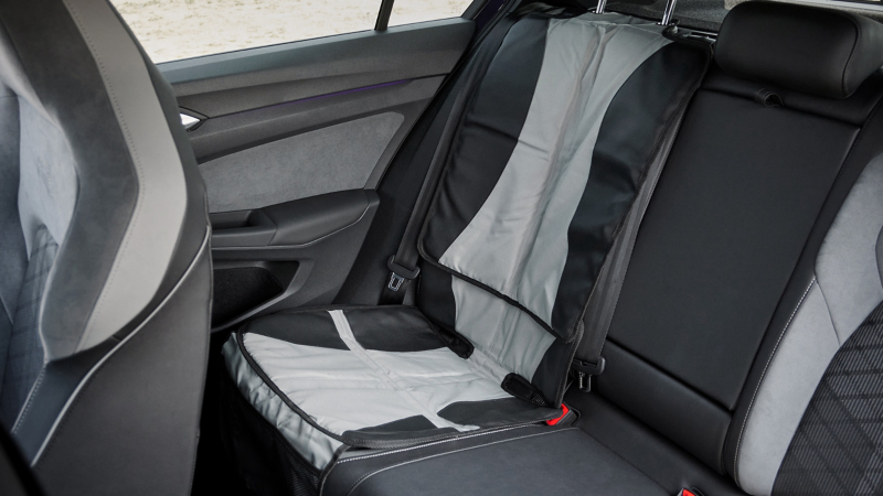 VW Accessories seat base for child seats