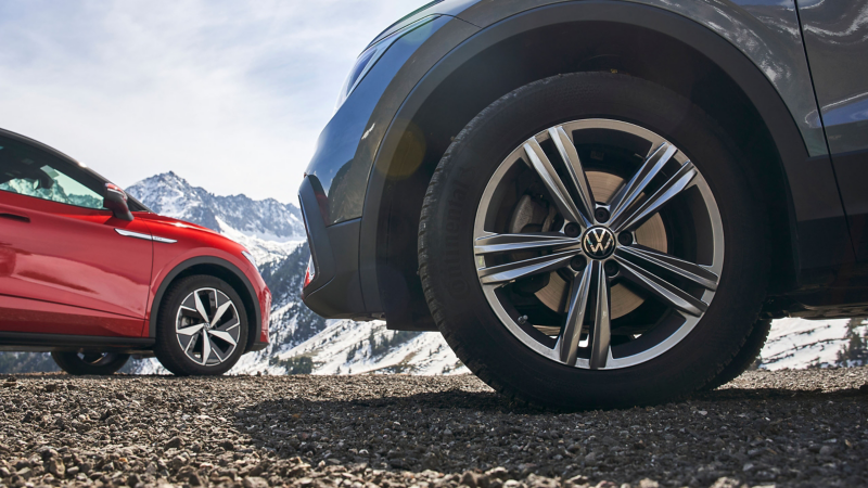 VW ID.5 GTX and VW Tiguan, rims in focus