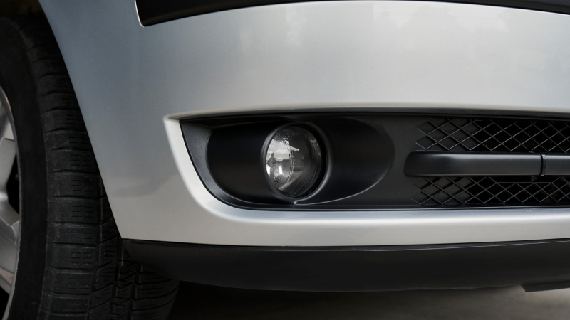 Detailaufnahme Tagfahrlicht eines VW Sharan 1
