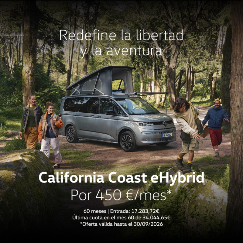 Campaña Always On California Coast eHybrid 2026. Coche gris vista lateral derecha con el coche camperizado y techos abiertos. Por 450€/mes. Entrada: 17.283,72€. Última cuota en el mes 60 de 34.044,65€. Hasta el 30/09/2026.