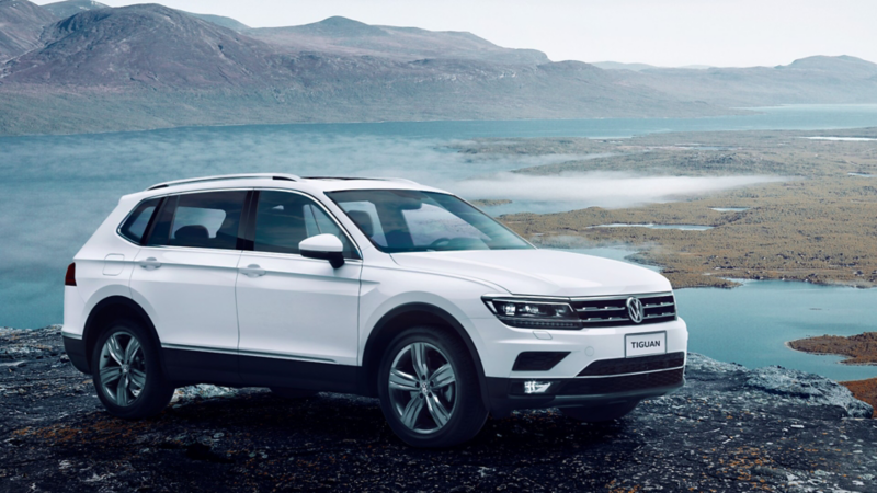 SUV Tiguan con llantas cuidadas con alineación y balanceo en servicios de mantenimiento Volkswagen