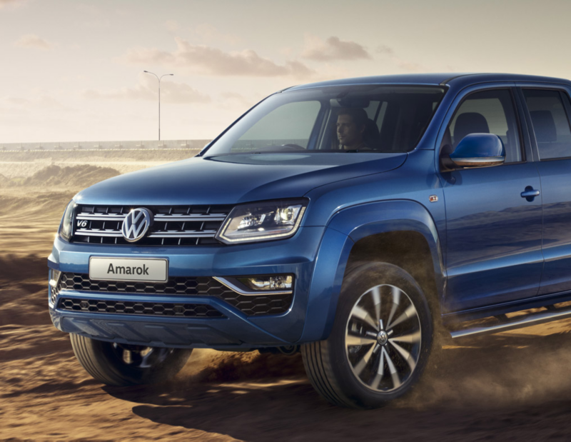 International pick up award Amarok v6 bleu 3/4 face ville