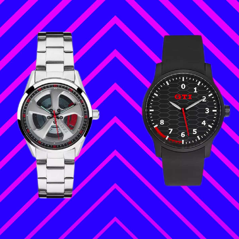Relojes de metal y de plástico, que forman parte de Volkswagen Collection. 