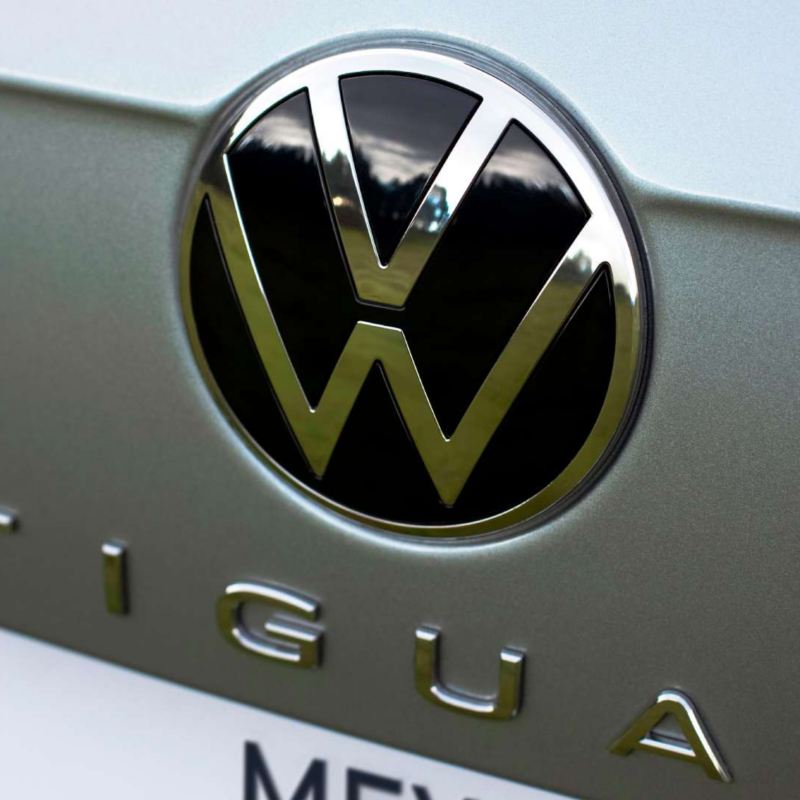 Autos de Volkswagen hechos en México - Sedanes, camionetas y modelos icónicos como Vocho o Caribe. 