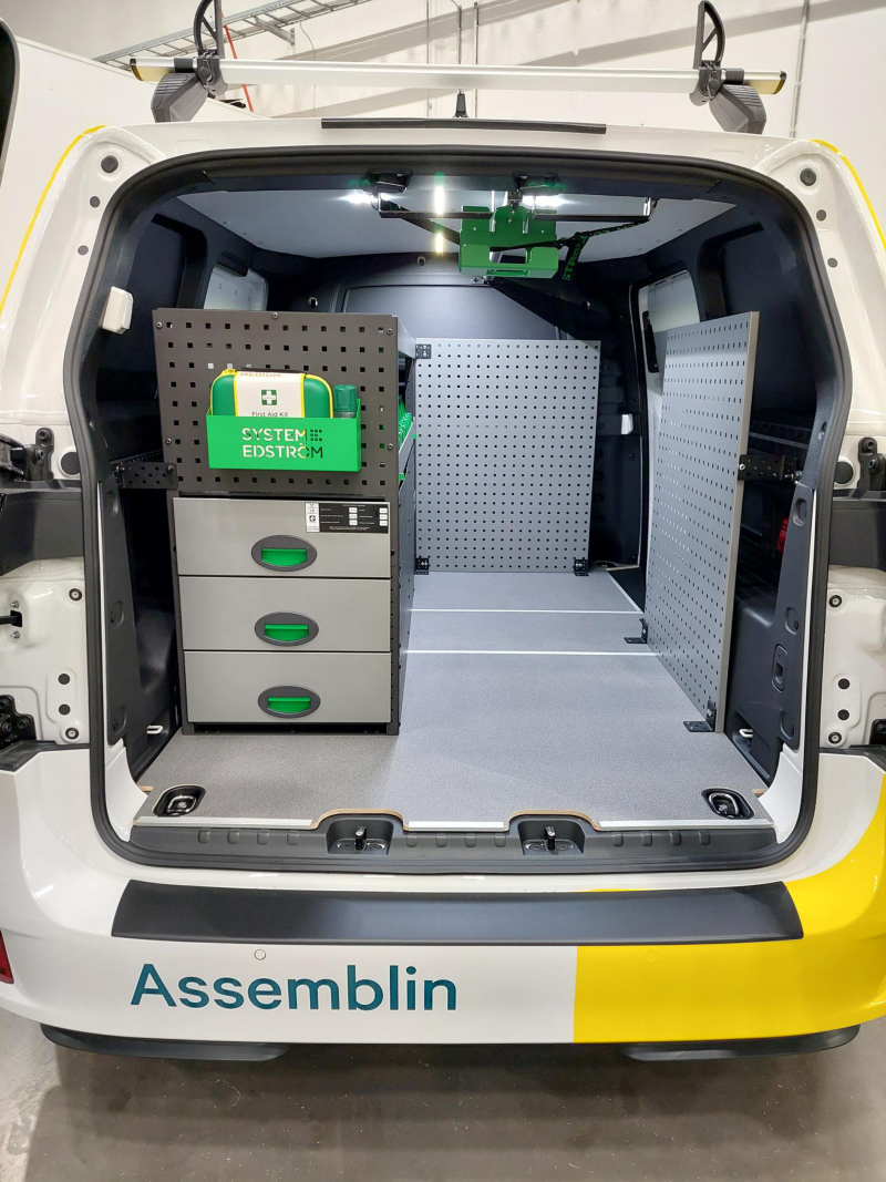 Lastutrymmet på en specialinredd VW ID. Buzz Cargo av Axess