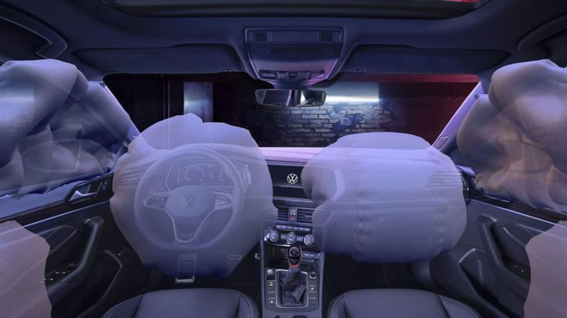 Bolsas de aires para piloto, copiloto y laterales en Nuevo Jetta GLI 2022. Auto deportivo Volkswagen. 