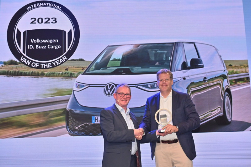 Volkswagen ID. Buzz Cargo nagrodzony tytułem “International Van of the Year 2023”