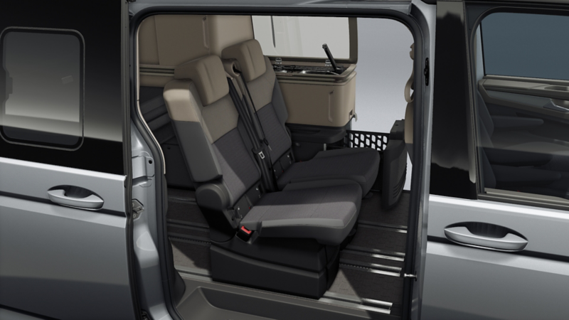 Ein Blick in den Innenraum eines VW California.