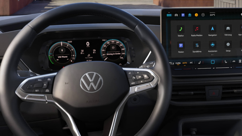 close up of the Caddy Cargo digital cockpit pro