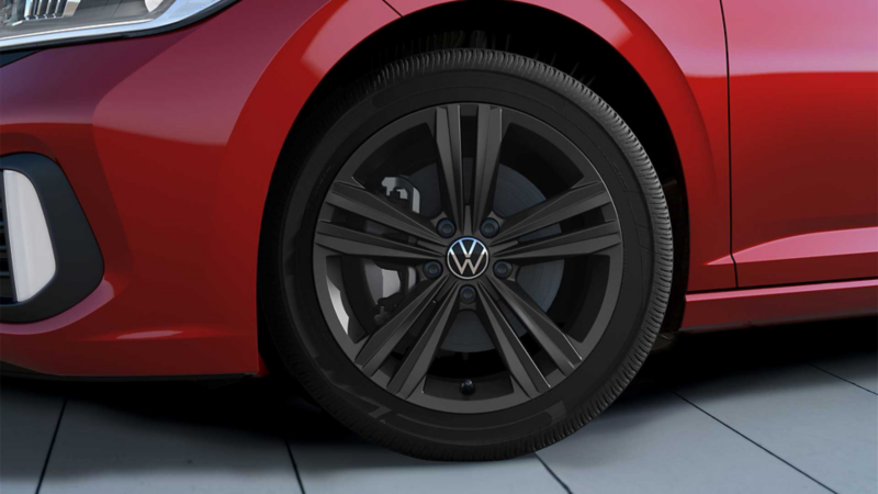 Para elegir llantas, debes revisar fecha de vencimiento, los detalles de tu carro y comprarlas con distribuidores oficiales.