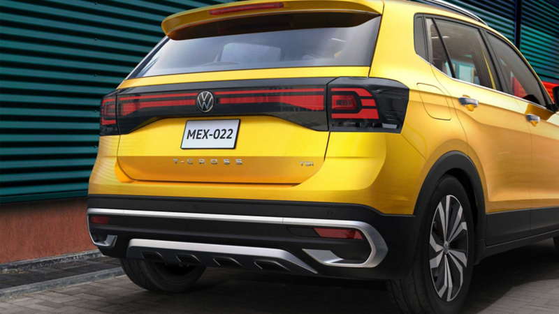 Cajuela de Nuevo T Cross 2022 en color amarillo, con faros traseros de led.