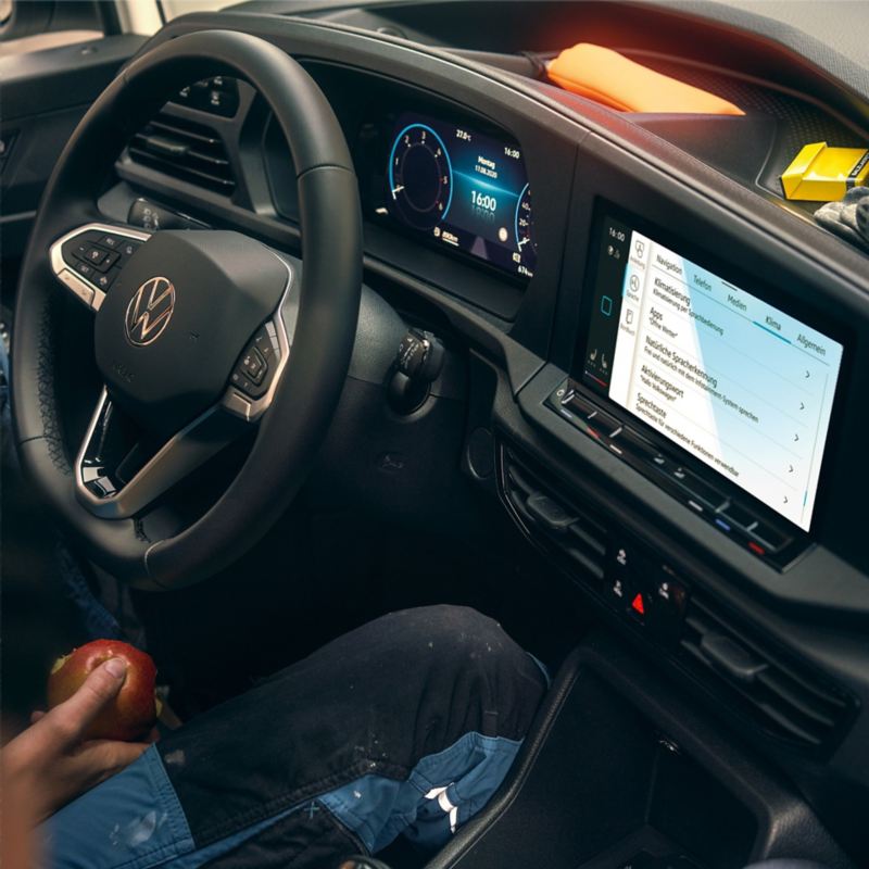 vw caddy cargo digital cockpit