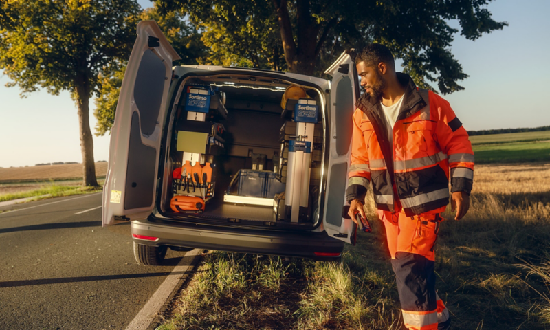 vw caddy cargo varebil bilinnredning