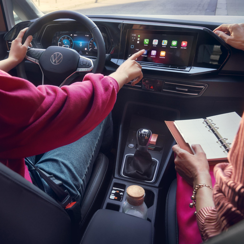 Votre smartphone est connecté à votre véhicule utilitaire Volkswagen grâce à We Connect.